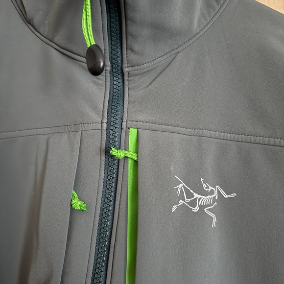 Arc'teryx Gamma MX Jacket in Gray with cool green accent details! - Picture 3 of 16